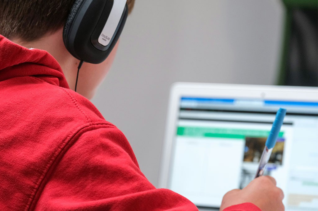 CIEE e Google oferecem 110 mil bolsas de estudo para quem quer entrar na área de tecnologia